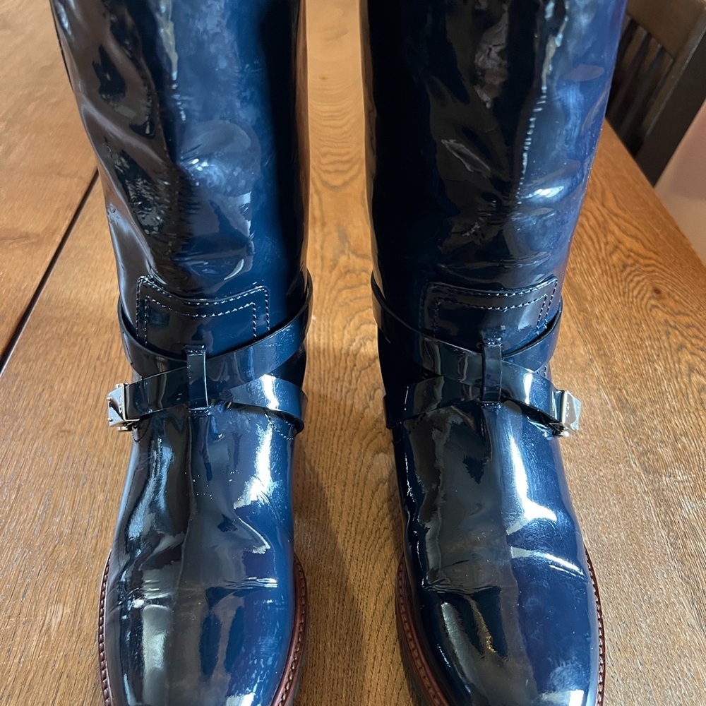 Dior Blue Patent Leather Boots - Picture 3 of 7